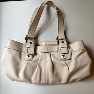 Coach Beige Leather Shoulder Bag